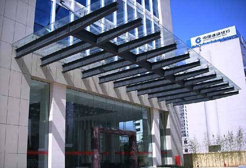 鋼結構雨棚到底好不好？套在什麽定額