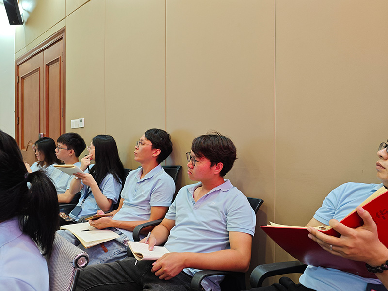 用奮鬥诠釋初心使命，用實幹鑄就責任擔當