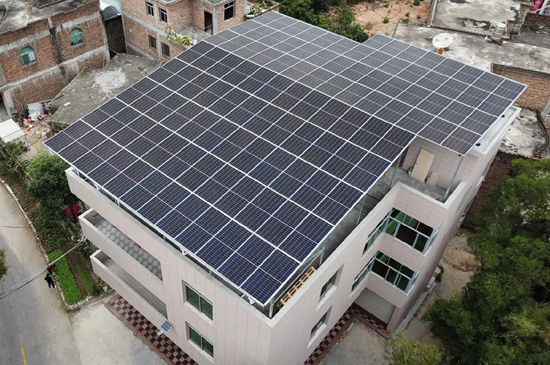 自家屋頂(dǐng)出租給光伏公司的補(bǔ)貼收益全解析